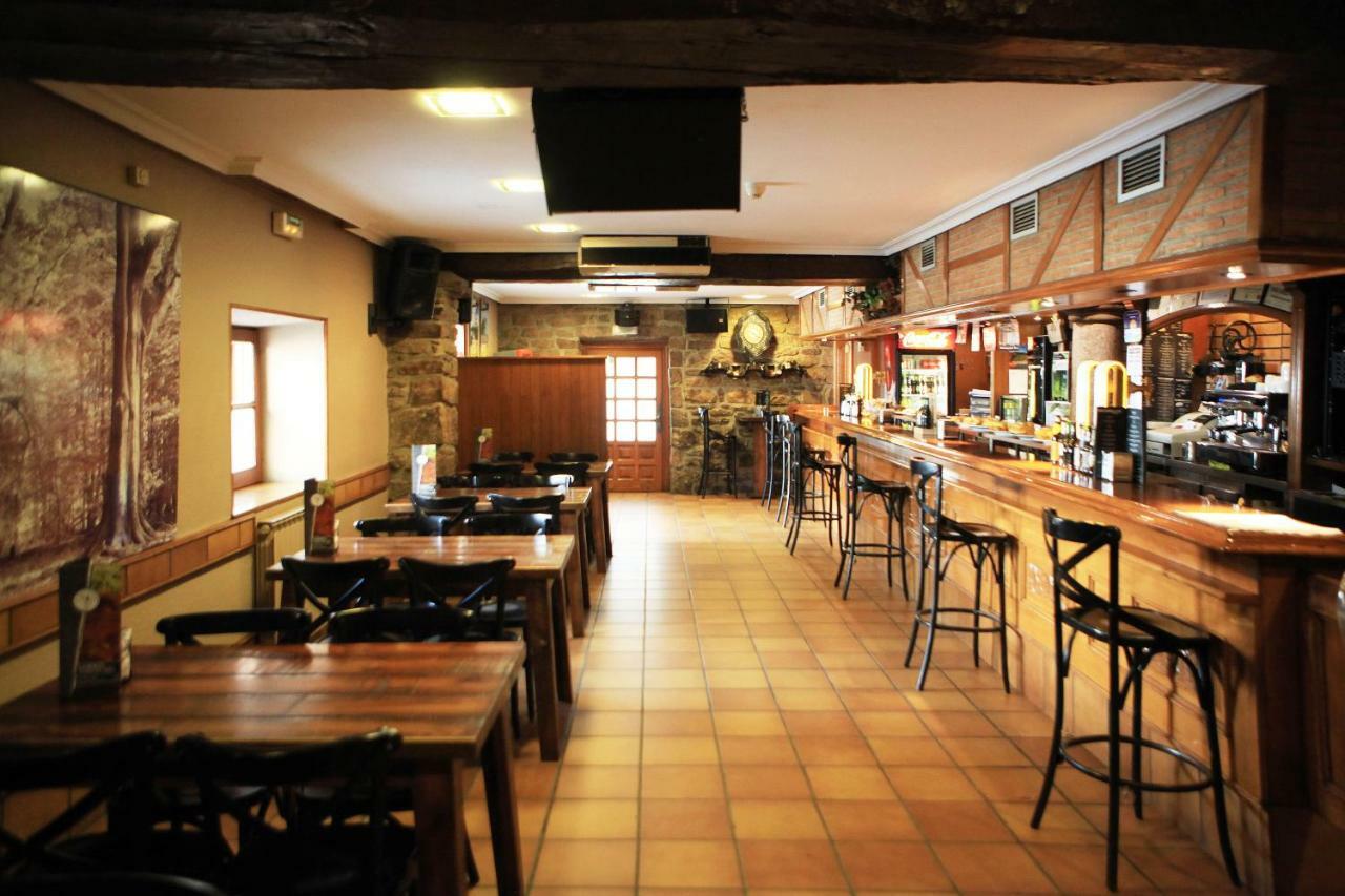 Hostal Ameztia Doneztebe ภายนอก รูปภาพ