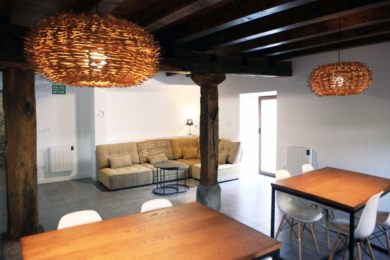 Hostal Ameztia Doneztebe ภายนอก รูปภาพ